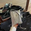 wholesale ladies shoulder bags 4 colors street personality silver metal decorative women handbags niche design solid color leather handbag fashion chain bag 7529#