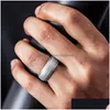 Pierścienie zespołowe Sile Wedding For Men Eleganckie przystępne przystępne cechy 8 mm Women Bamment Bands Fazowane krawędzie Drop dostawa biżuteria dhlwc