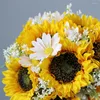 Fiori del matrimonio Bridal artificiale girasole di girasole fiore sposa bouquet festa di San Valentino decorazioni pografiche romantiche oggetti di scena