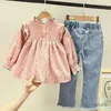 Ensembles de vêtements Vêtements pour enfants Printemps Automne Nouveau Floral Mignon Bébé Chemise + Denim Bell Bottom Jeans Pantalon Casual Sweet Girls Vêtements Costume