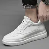 Klänningskor lyft sneakers man hissskor höjd ökar innersula 8 cm vita svarta högre skor män fritid mode sport plus storlek 36-44 230815