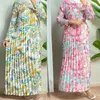 Etnische kleding Bloemen Gedrukte Moslim Islamitische Satijnjurk Hajab geplooid Abaya Dubai Turkije Kaftan Robe Afrikaanse maxi -jurken voor vrouwen