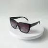 Brand Designer Cat Eye occhiali da sole Donna Vintage Black Specchio Sole occhiali Fashion Big Frame Eyewear Man Oculos