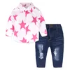 Kläder sätter modestil för flickor av chiffon långa ärmar toppar med stjärnor tryckta jeansbyxor i höstuppsättningar barns kläder ST316 230815