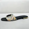 Slippers Designer de luxo Leatria Sandálias femininas de verão Fashion Beach Flippers feminino 35-44