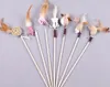 Toys Funny Cat Stick Interactive Kitten Wood Wand Feather Bell Fish Rat Doll Catcher Teaser Oefening voor binnendier Cher