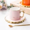 Muggar Luxury kaffekopp och fat med Glod Handle Spoon Set Ceramic Mug Afternoon Tea Gift 180 ml 230815