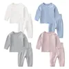 Kledingsets 2023 Geboren babykleding Set Solid Modal T-shirtbroek Lange mouwen Sleep Wear baby jongens meisjes 6-24 maanden