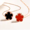 Colliers pendentifs Collier de trèfle en argent S925 de haute qualité pour les femmes Valentin de la Saint-Valentin Ventes directes 230816