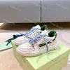 Office 2023 Sneaker of Out Out Designer أحذية عرضية منصة أحذية رياضية منخفضة من الجلد الأبيض العتيقة من الجلد للمشي للرجال المدربين للنساء 5 ق 5 ق.