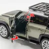 Diecast Model 1 18 Range Rover Defender SUV Alloy Car Metal Off Road Voertuigen geluid en lichte simulatie Kids speelgoedcadeau 230815