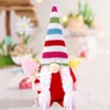 Oggetti decorativi Figurine Cappello per torta di compleanno Gnome colorato bambola senza volto Plush per feste felici Decorazioni per la casa decorazione 230815