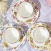 Mokken French Retro Cup en Saucer Set Smart Bow Memorial Day Color Ceramic Coffee Classical Bone China Mug Tea Holiday Gift 230815
