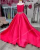 Lång satinflickan Pageant Dress 2024 A-Line Red White Crystal Straps Midja Little Kid Birthday Wedding Formal Party Gown Spädbarn Småbarn tonåringar Tiny Young Junior Miss