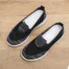 Klänningskor NYA 2022 Fashion Women's Platform Loafers Bekväm kvinnlig slip på skor Kvinnor Flats sjuksköterska Sneakers Lady Creepers Shoesl0816