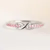 結婚指輪Huitan Eternity Infinity Shape Women with Pink Cubic Zirconiaロマンチックな提案婚約ギフト