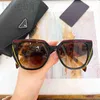 Sunglasses Designer New Personalized Butterfly Frame for Women PR126 Network Red Same Triangle Label Plate Line Fashion LV33