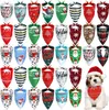 Hondenkleding 20 Pack Christmas Bandana Snowman Snowflake Elk Plaid Pets Scarf Triangle Bibs Pet Bandanas voor kleine medium grote honden katten 230815