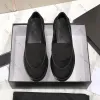 Дизайнерские туфли Женщины Loafer кожа