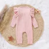 Rompers 0-18m födda flickor stickade romper baby ruffles hylsa tröja vår hösten med botton jumpsuits vinter spädbarn flickor kläder 230816