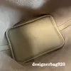 Marcas de bolsas Bolsa de balde Trendência Bolsas de ombro genuínas para mulheres Buckle de fivela de ouro ou prata Bolsas de cinta grossa para trabalho Ladies Bag Brands Designers Bags