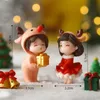 装飾的なオブジェクト2PCSクリスマスカップル人形ミニDIYデコレーションアクセサリークリエイティブデスクトップ小さな装飾品彫刻庭の装飾230815