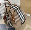 Brand luxuoso masculino famosa mochila feminina de couro bosfore designer de designer de volta