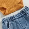 衣類セットベビーの服の女の子のズボンセットセットセットタッセルフレアパンツとヘッドバンドの子供用服を着たノースリーブパッチワークロンパー