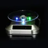 Joyas Cajas LED Light Solar Jewelry Stand 360 Showcase de exhibición giratoria Pulsero de collar Ring Show Tirntable 230815