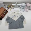 Diseñador ropa para bebés chaqueta para niños Diseño de panel con capucha Tamaño superior 90-160 cm Cazón con capucha de manga larga de alta calidad Julio19