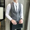 Giubbotti da uomo cinghia giubbotto decorativo uomo casual senza maniche sottile ballo da ballo Disco Disco Disco Waiter Nightclub Abito smoking gilet homme