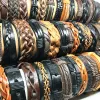 Bracelets de couro de manguito feitos à mão Bulches de pulseira de couro genuíno para homens Misce