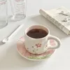 Kubki Proste słodkie filiżanki kawy Ceramiczne naczynia do napoju mlecznego wielokrotnego użytku japoński kubek herbaty spodek Prezent Taza Kitchen Produkty 230815