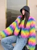 Mode farbenfrohe Regenbogen haarige Kunstpelzmantel Frauen Crop Top 2023 Herbst Winter Fluffy Cropped Jacket Festival Kleidung Kleidung