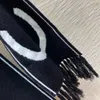 Scarf jedwabny szalik projektant monogramowy kaszmir