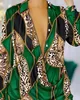Abiti casual di base Donne abiti da donna Summer Fashion Leopard Stampa a manica lunga abbottonatura Draped Turndown Collar Calco di camicia asimmetrica Abito 230815 230815