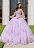 美しい紫色の恋人Quinceanera Dresssフォーマルプリンセスパーティーボールガウン長いフレアスリーブプラスサイズの甘い15プロムガウンCL2721でアプリケーションエレガントなレース