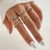 Gold Stackable Moon Star Knuckle Rings uppsättning för kvinnliga tonårsflickor, Boho Dainty Lightweight Stacking Rings, Vintage Midi Rings Pack, smyckespresent till henne