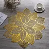 Tischläufer Yomdid Lotus Blume PVC Bronzing Hollow Tacemat Dekorationsmatten Western Food Pushion für Restaurant Küche Antislip Pad Pad