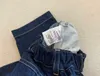 Designer Tracksuit Herbst Doppelseitiger Dressing Babyanzug Größe 100-160 cm 2pcs doppelseitige Manteljacke und Denimhose Juli08