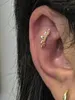 orecchini per piercing piatto