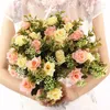 Decoratieve bloemen Silk Hydrangea Kunstmatige bloem Wit Wedding Small Bouquet Home Kerstmis DIY Decoratie Fall