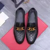 2023 män klädskor äkta läder slip på bröllopskontor party designer loafers manliga mockasins märke formella oxford skor storlek 38-44