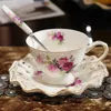 Muggar Ontinental European Tea Set Ceramic Coffee Cup Suit British Style Highgrad Bone China and Saucer med en sked 230815