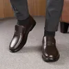 Su mocassini casuali fatti fatti a mano in vera slip classico classico in pelle morbida da uomo traspirante scarpe da uomo traspirato 230815 231