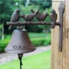 Dekorativa föremål Figurer Fyra fåglar Cast Iron Hand Cranking Wall Bell Rustic Retro Mounted Welcome Door Home Garden Decor On Branch 230815