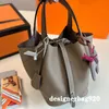 Handtasche Marken Eimerbeutel Trend echte Lederumhängetaschen für Frauen Gold oder Silberschnalle dicke Gurt -Einkaufstaschen für Arbeit Ladies Bag Brand Designer Taschen Taschen