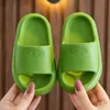 SLIPPER KINDEREN SILLY SLEUNS SLIPPERS ZACHTE BEHADBAAR Non-slip schattige slippers Home Badkamer Strand Kids Slippers voor jongensmeisjes