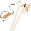 Toys Funny Cat Stick Interactive Kitten Wood Wand Feather Bell Fish Rat Doll Catcher Teaser Oefening voor binnendier Cher