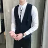 Giubbotti da uomo cinghia giubbotto decorativo uomo casual senza maniche sottile ballo da ballo Disco Disco Disco Waiter Nightclub Abito smoking gilet homme